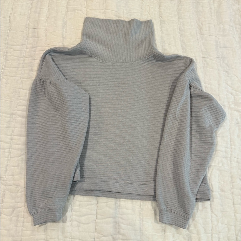 90 Degree By Reflex Light Gray Turtleneck Sweater